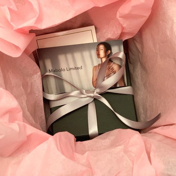 πΈπΈTreat yourself or other women in your lifeπΈπΈ - Picture 3 of 7